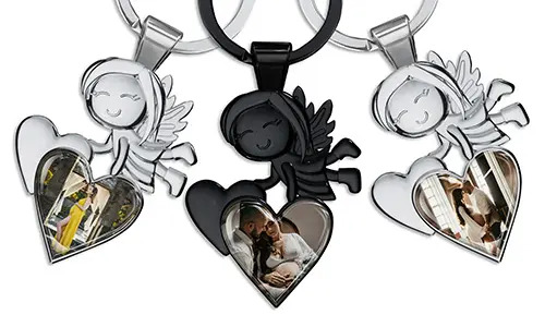 Expecting Parent Gift – Personalized Angel Heart Keychain with Family Photo