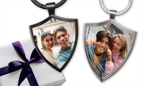 Llave en forma de escudo con tu foto deseada