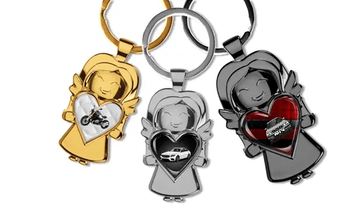 Skytsengel-nøglering-skåret-med-bil-personliggjort