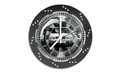 Horloge murale noire disque de frein