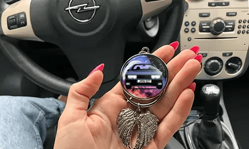 gallery-mirror-chain-angel-wings-6-1