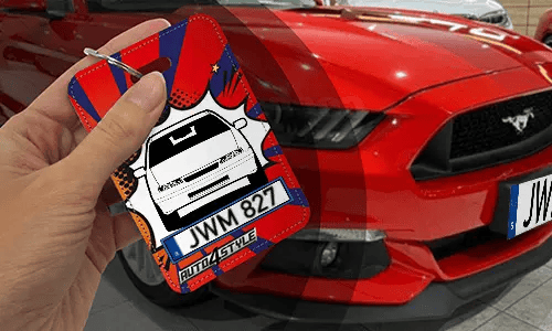 Innenspiegel anhänger mit Auto Rot in der Hand coole rückspiegelanhänger