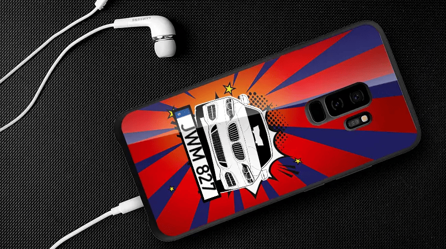 Etui na telefon - komiksowa sylwetka